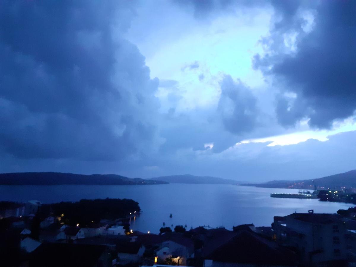 Apartmarin Trogir Luaran gambar